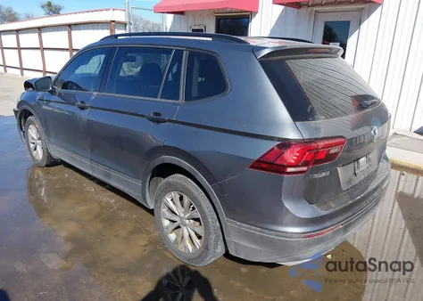 2018 Volkswagen Tiguan 2.0T S z USA, uszkodzony, nr VIN 3VV1B7AX8JM060160